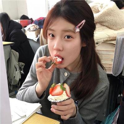 闪婚老公捧我当歌星